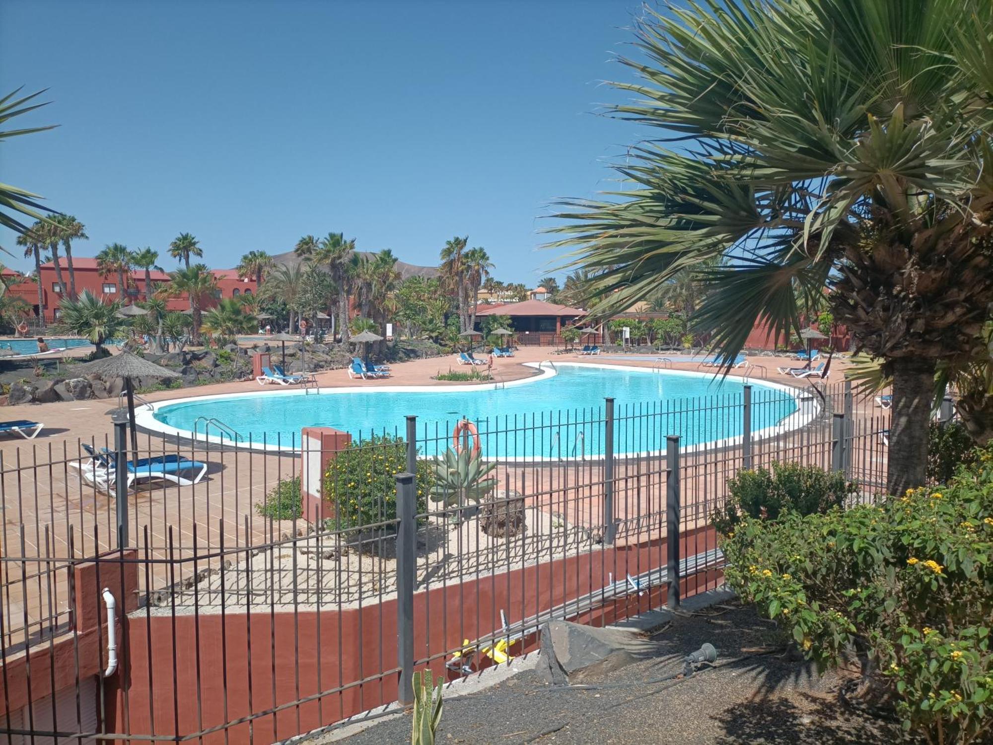 Casa Vacanza In Oasis Tamarindo Villa Corralejo Exterior photo